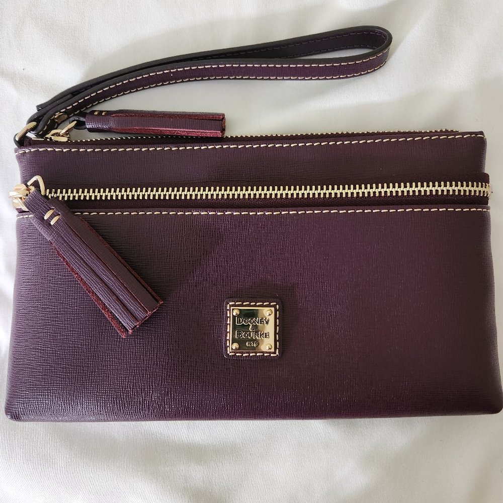 DOONEY & BOURKE SAFFIANO DOUBLE ZIP WRISTLET